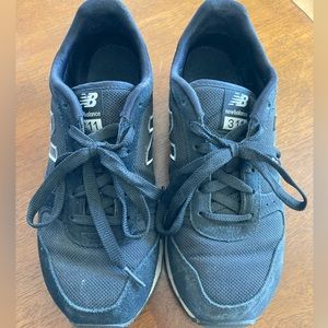 New balance women’s sneakers
